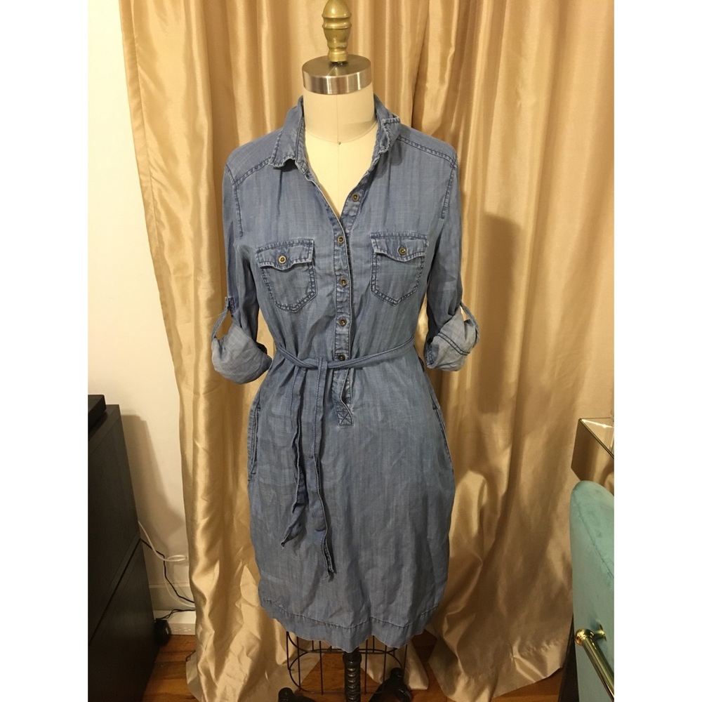 *DONATING TODAY 1/5/19* Chambray Midi Shirt Dress